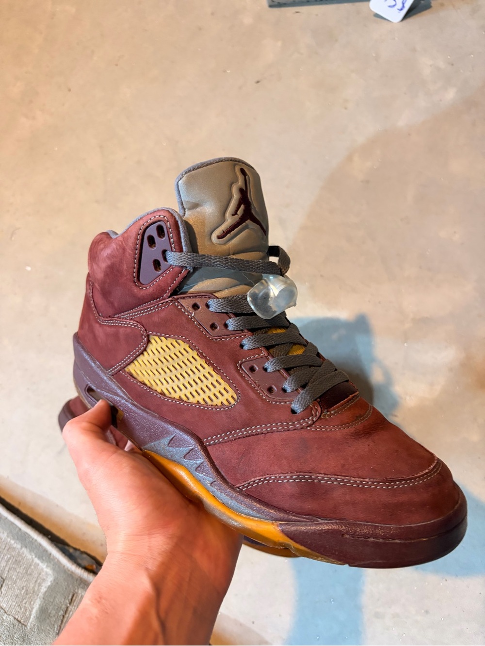 Air Jordan 5 Bergundy size 9 (2006)